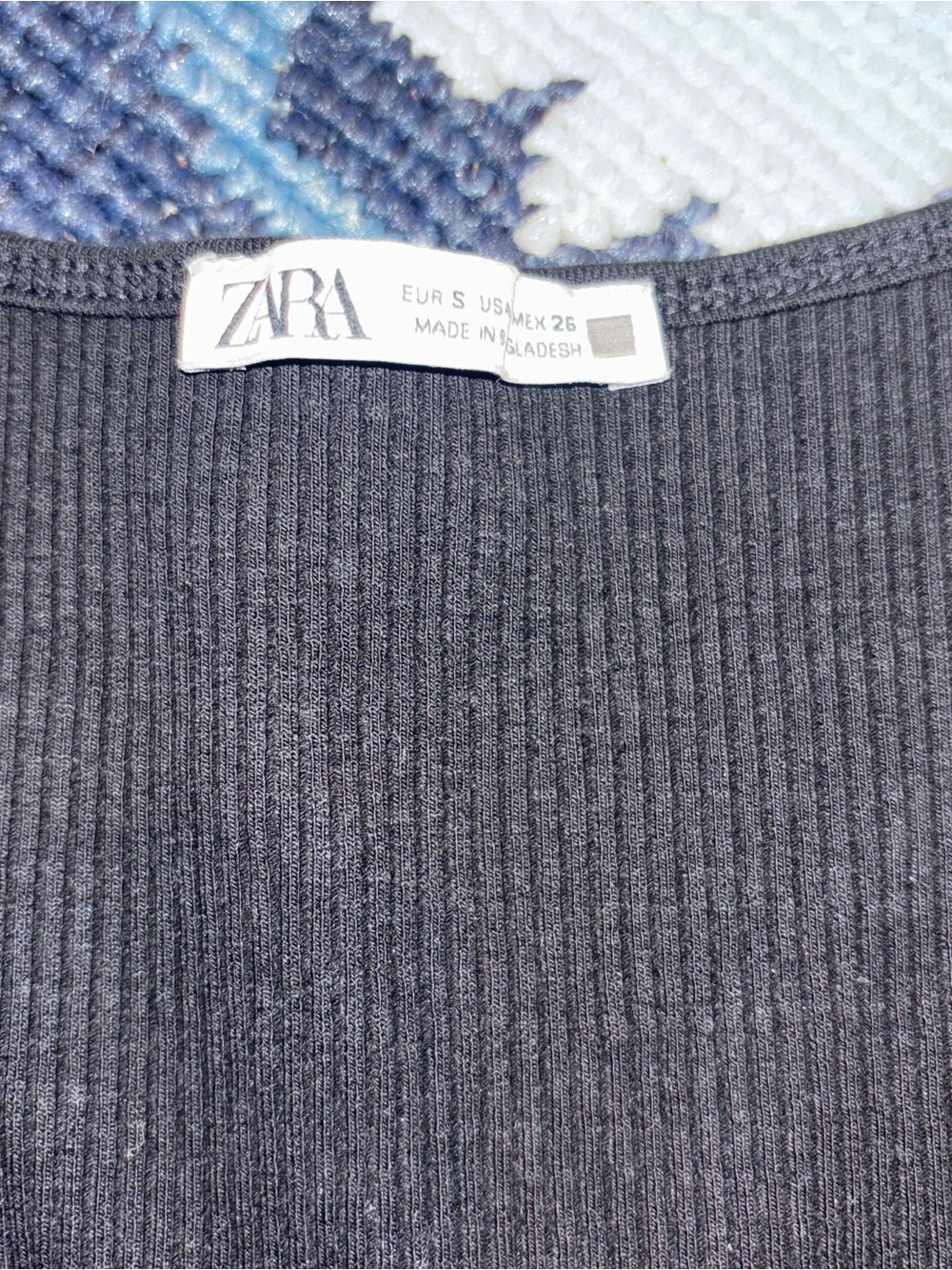 Zara Bundle Tops (2 tops included) - Picture 6 of 6